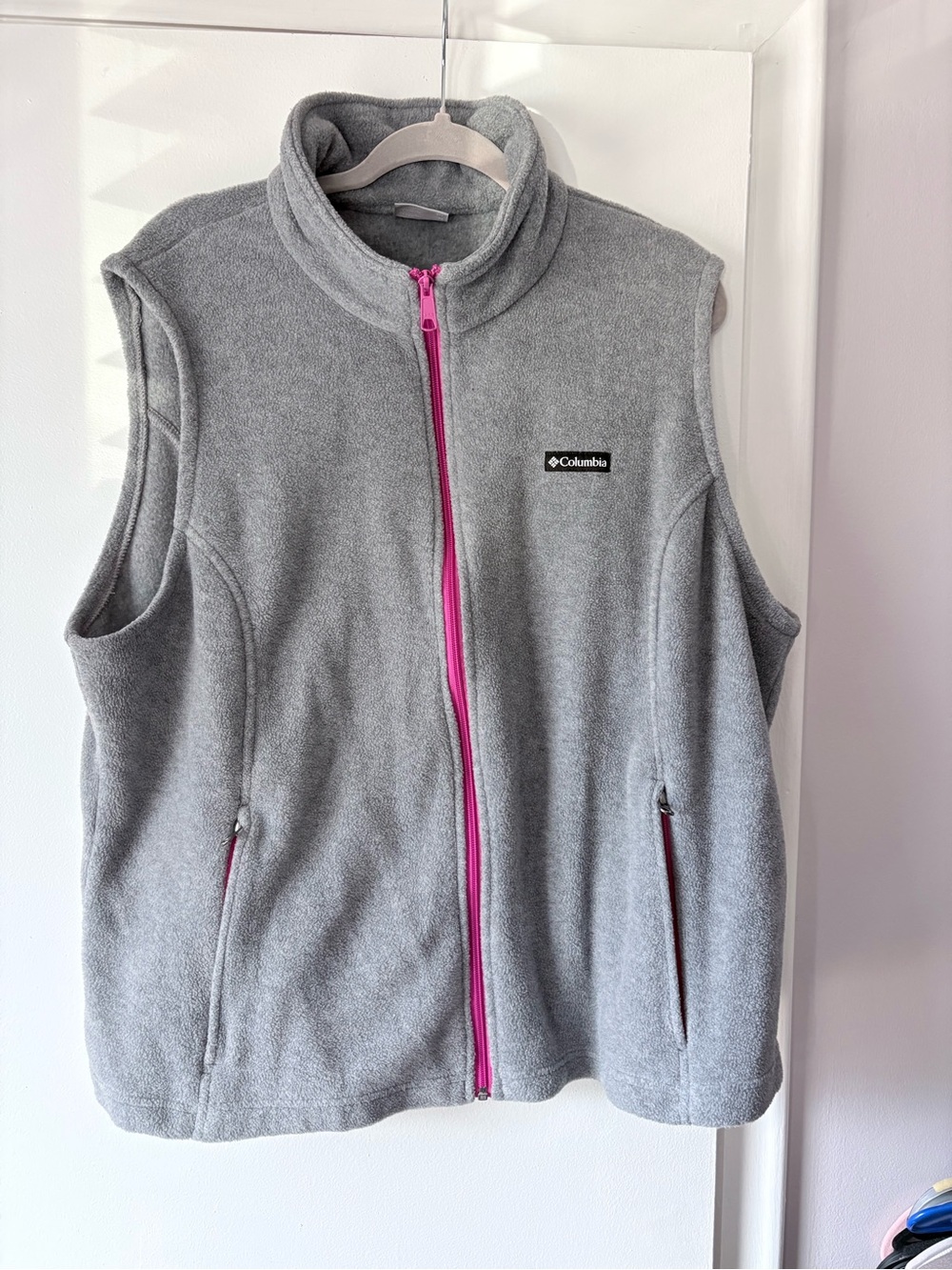 Columbia Light Gray Fleece Vest with Pink Zipper